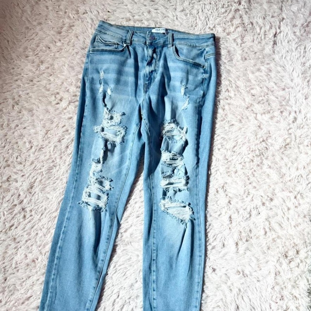 Distressed Light Wash Minimalist Millennial Skinny Leg Jeans Womens 16 Casual